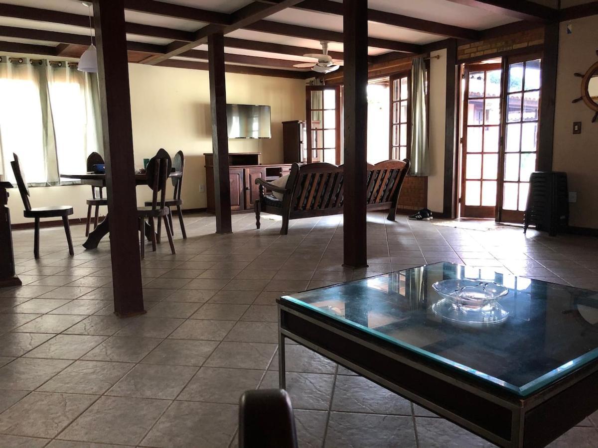Casa Com Piscina E Churrasqueira - Ogiva *